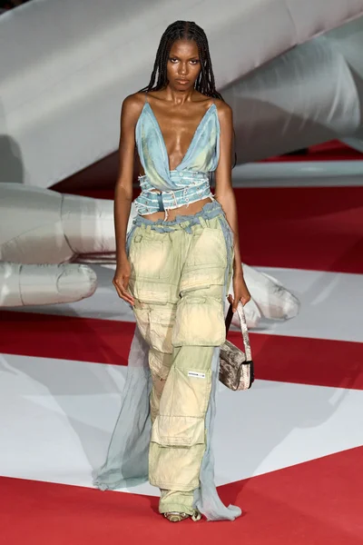 Look 22